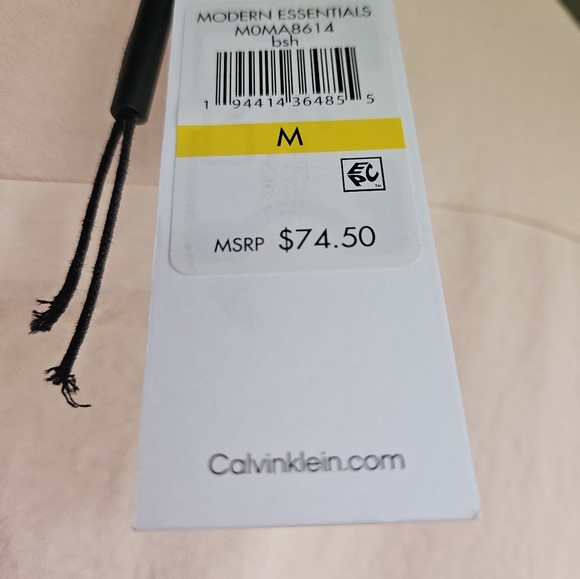 Woman's Calvin Klein TOP - Picture 5 of 5